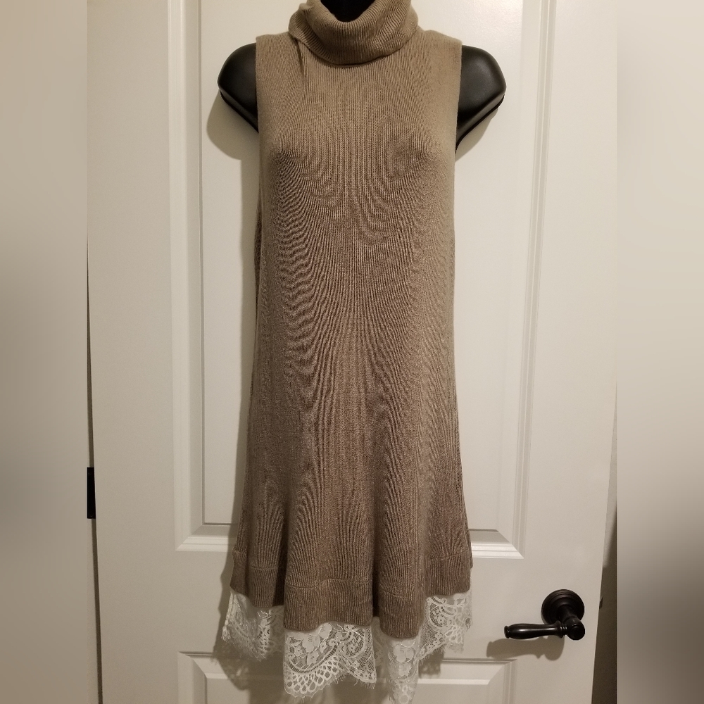 NWT Set of 3: Apt 9 sleeveless turtleneck sweaters.  Sz Large